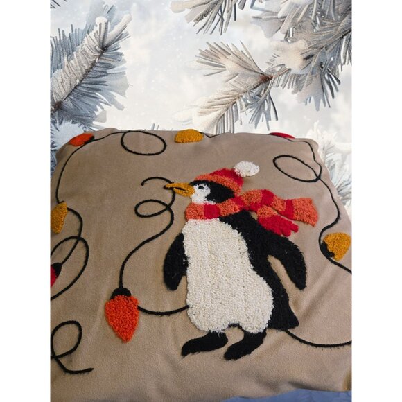 Phantoscope Penguin Christmas Lights Pillow Cover Needle Punch Tan Zipper Close - Picture 3 of 8